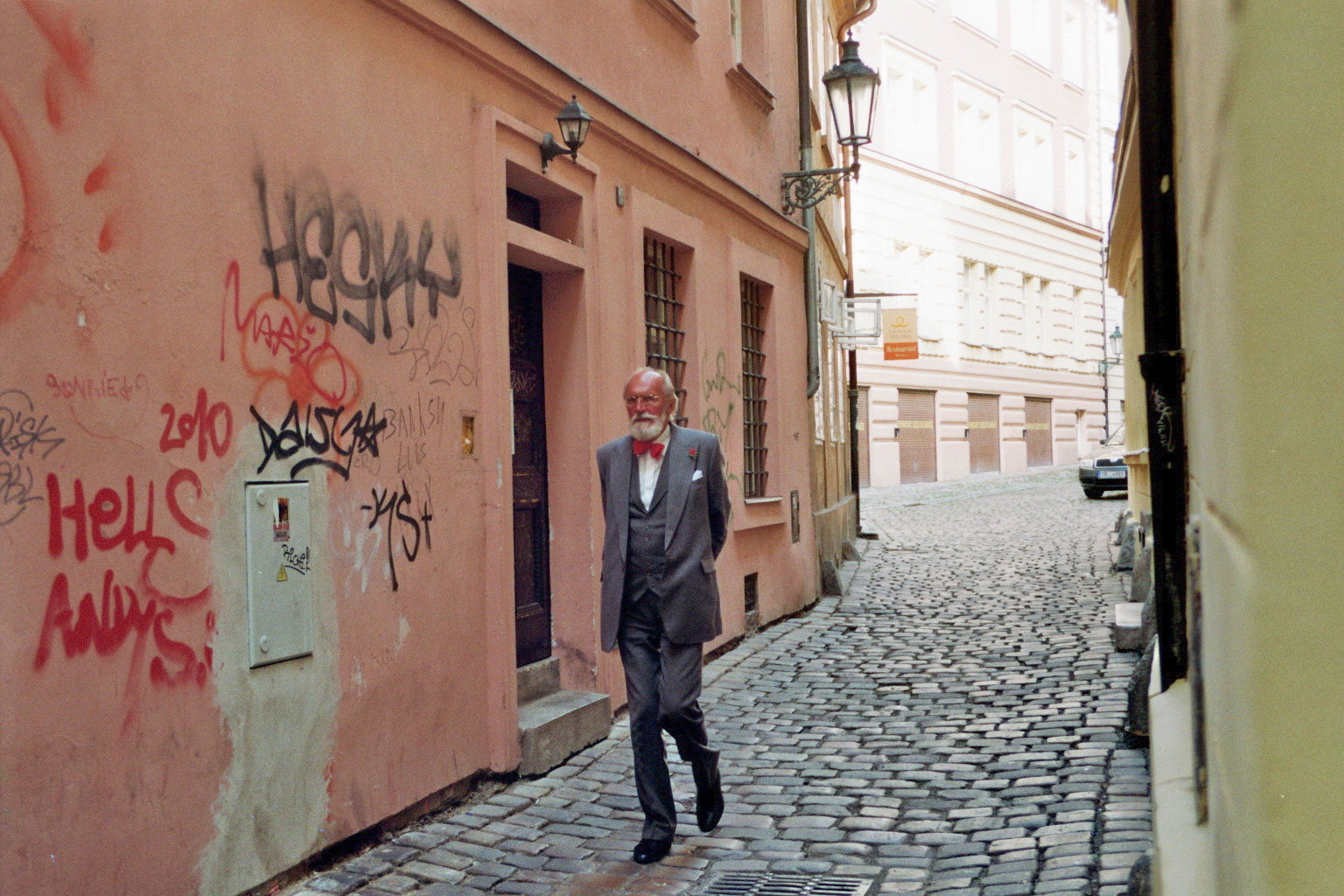 Prague old city elegant old man