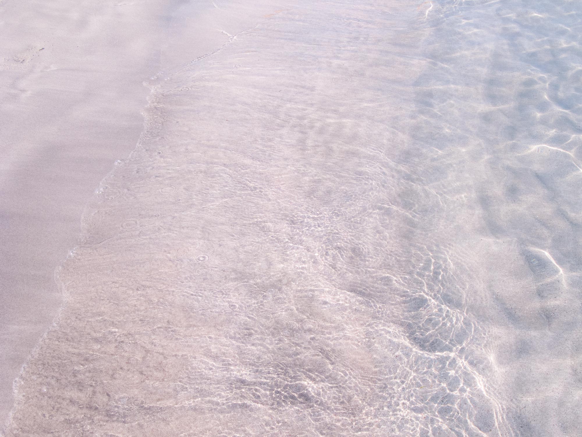 Elafonissi Light pink water transparent