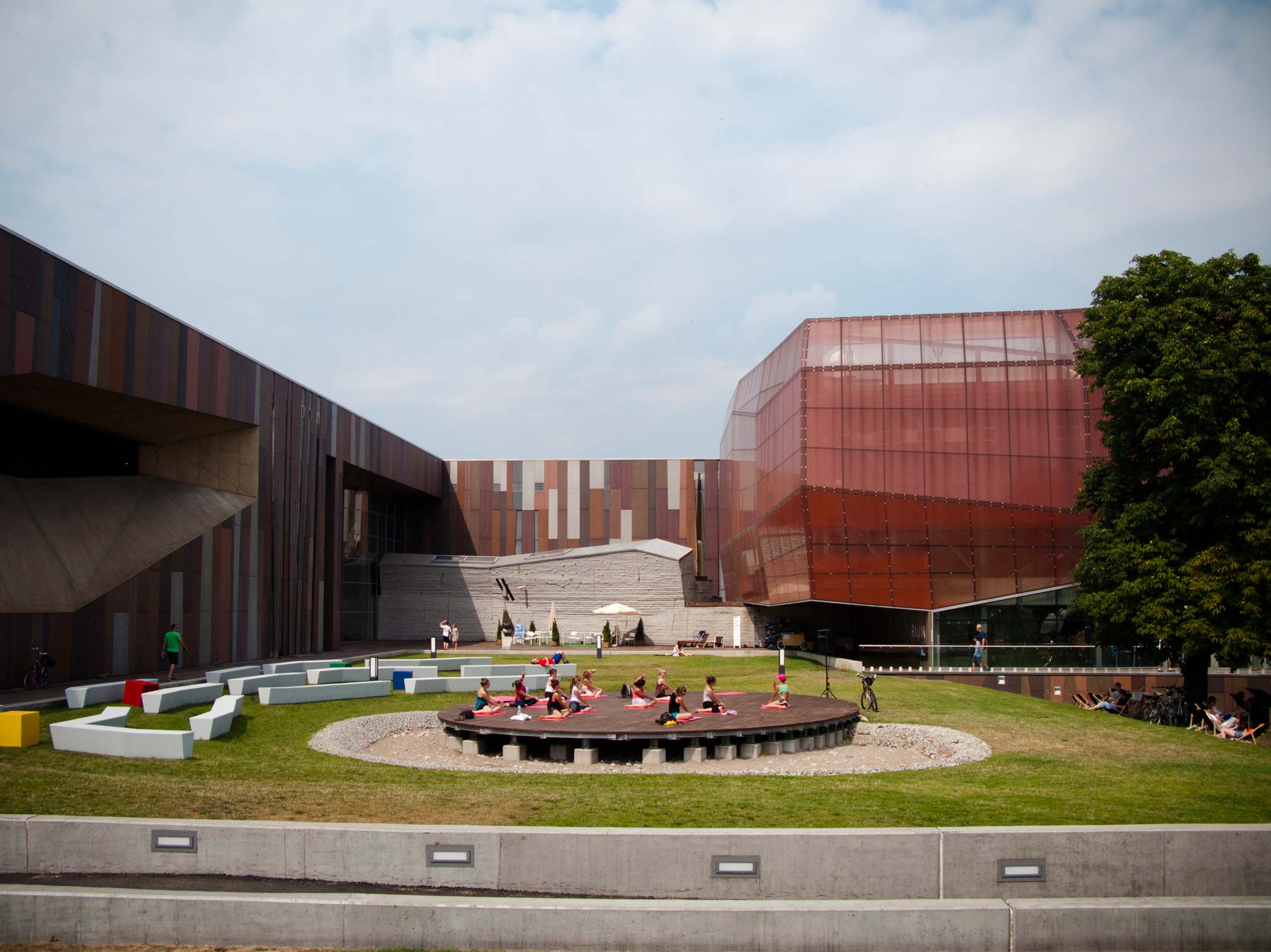 Warsaw Copernicus Science Centre sunday morning yoga