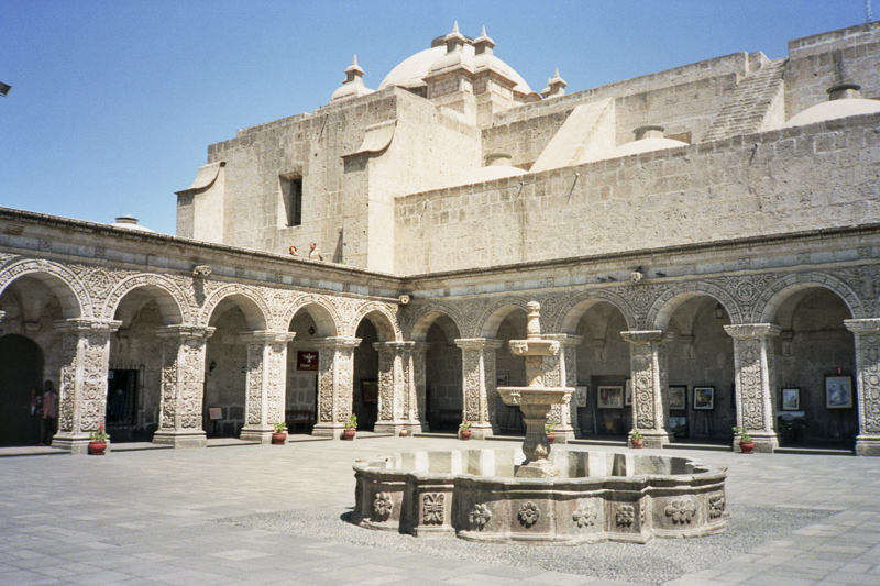 Peru Arequipa Claustros de La Compania