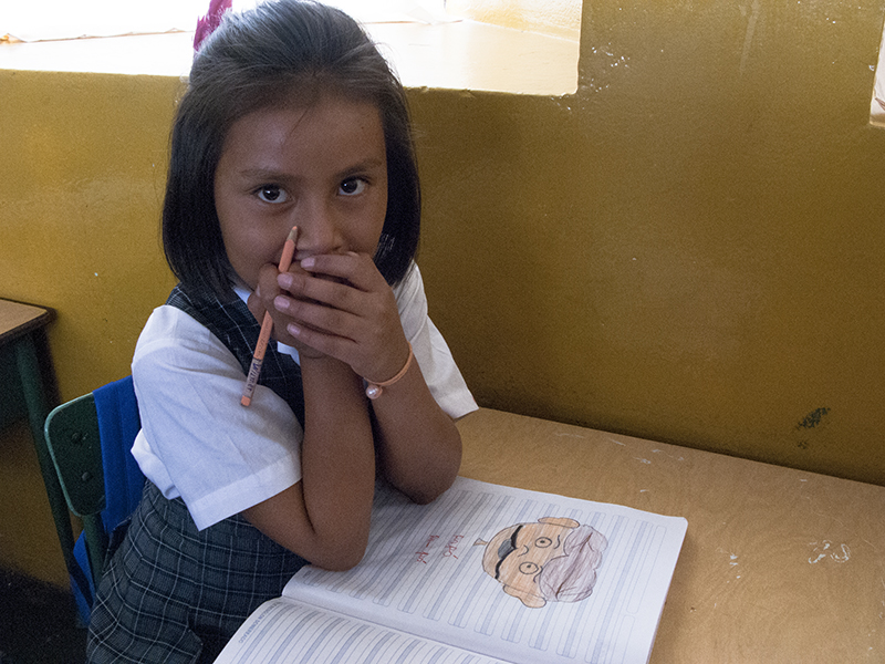 Peru Ayacucho Puericultorio kids school girl smile