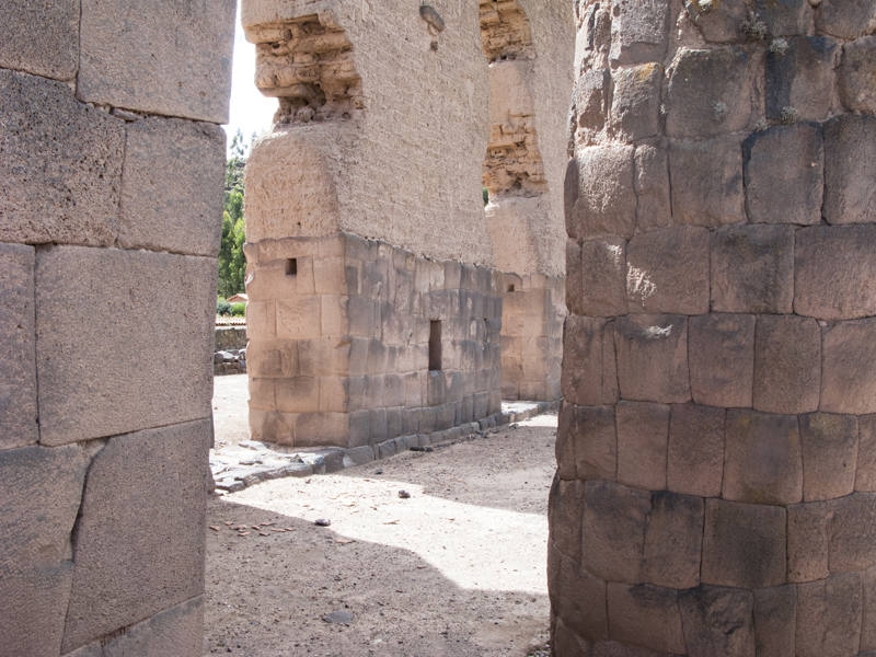 Peru Puno Cusco raqchi wiraqocha temple ruins