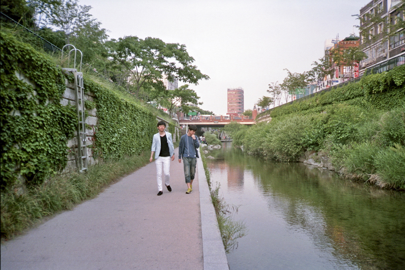 South Korea Seoul Cheonggyecheon guys