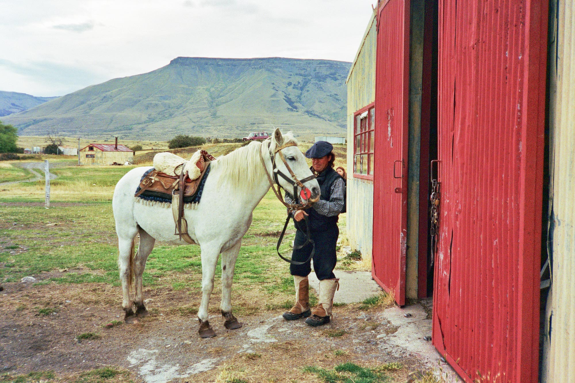 Argentina Patagonia Calafate Lago Roca Estancia Luciano preparing horses