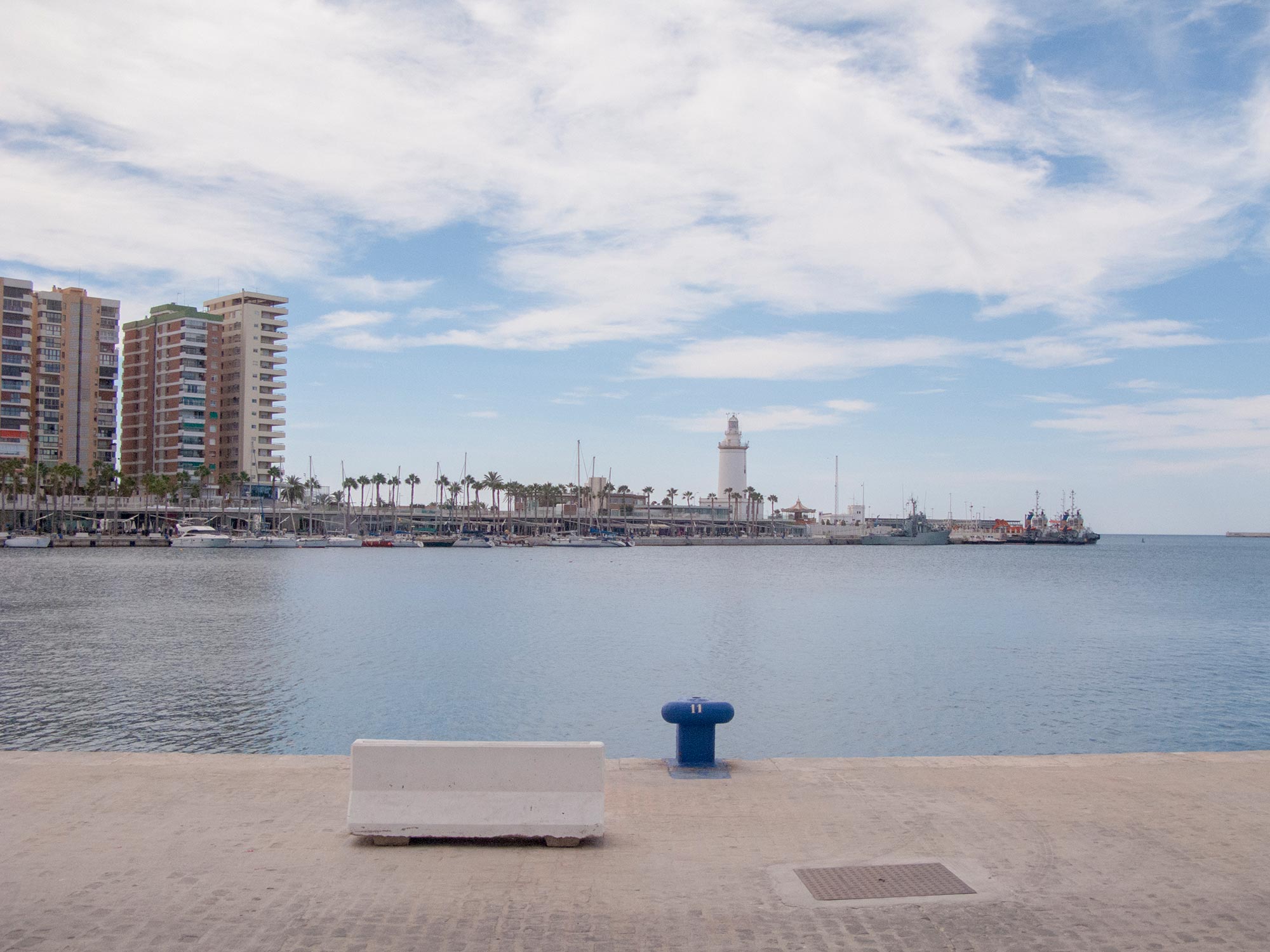 malaga paseo maritimo bench