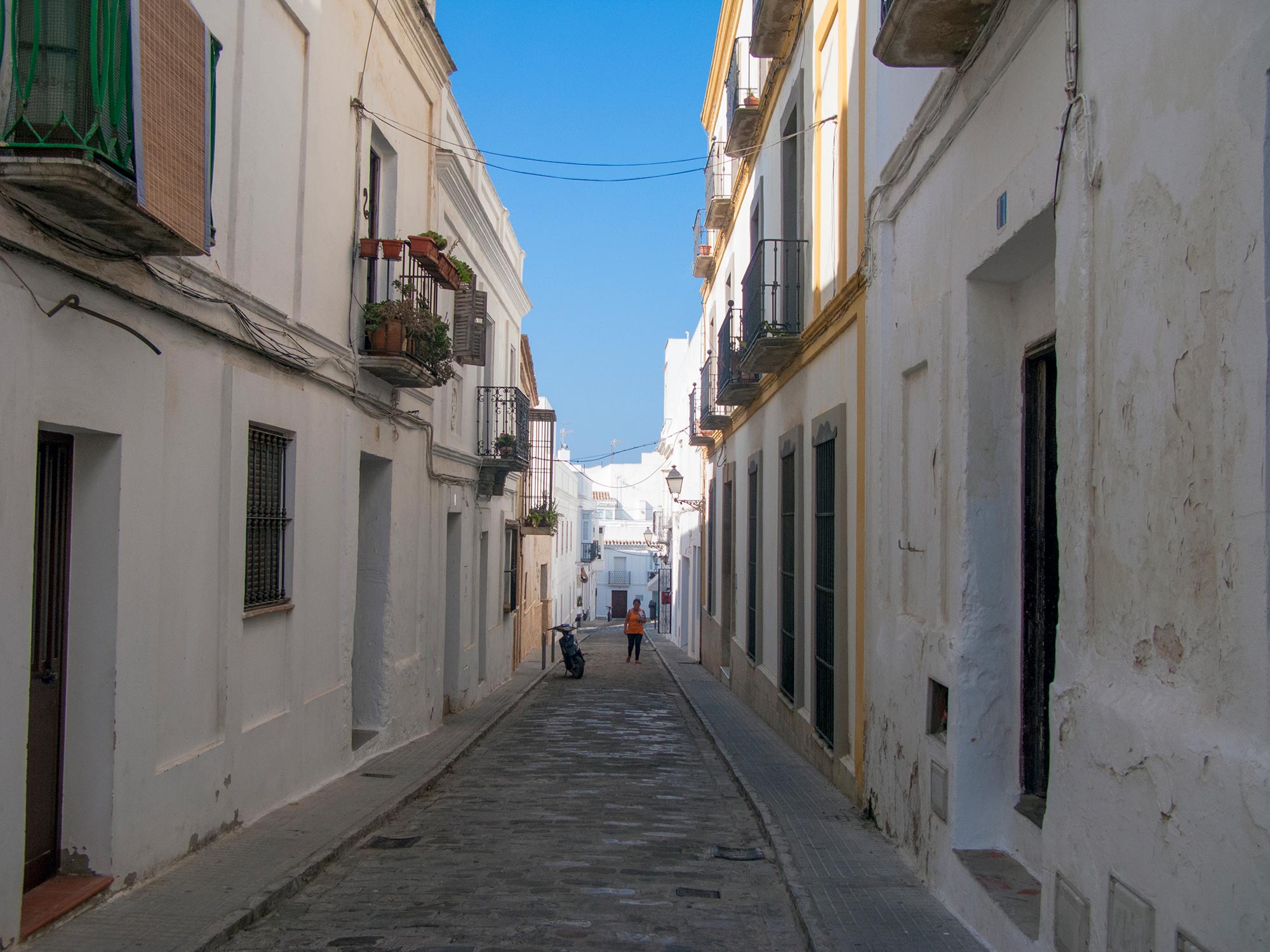 Tarifa street white morning