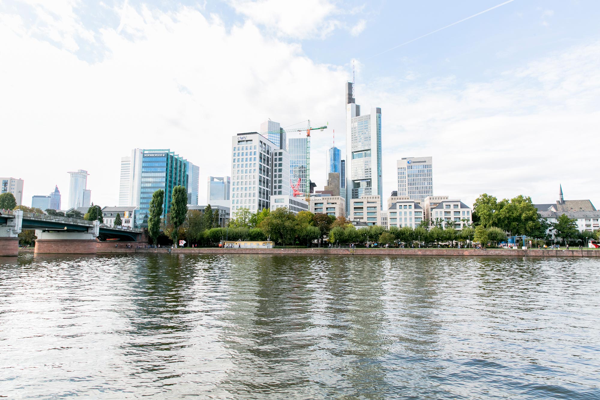 main river banks mainhattan frankfurt