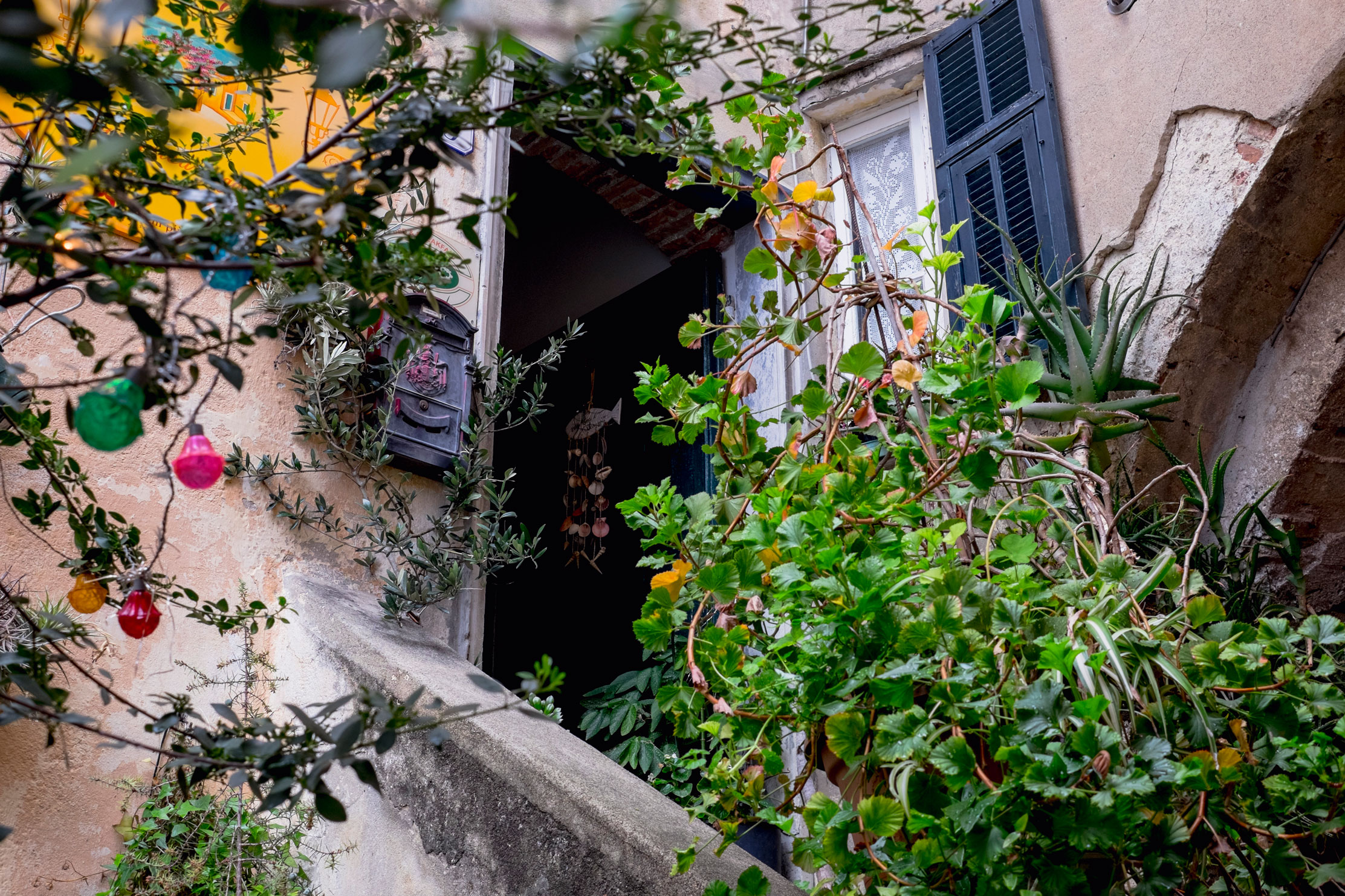 Italy Liguria Cervo door decoration