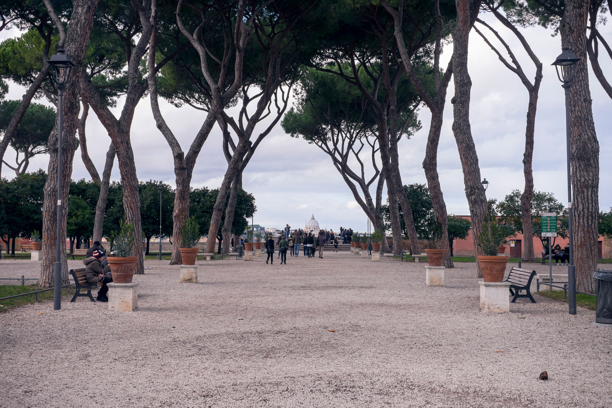 Italy-Roma-Aventino-Giardino-degli-aranci5