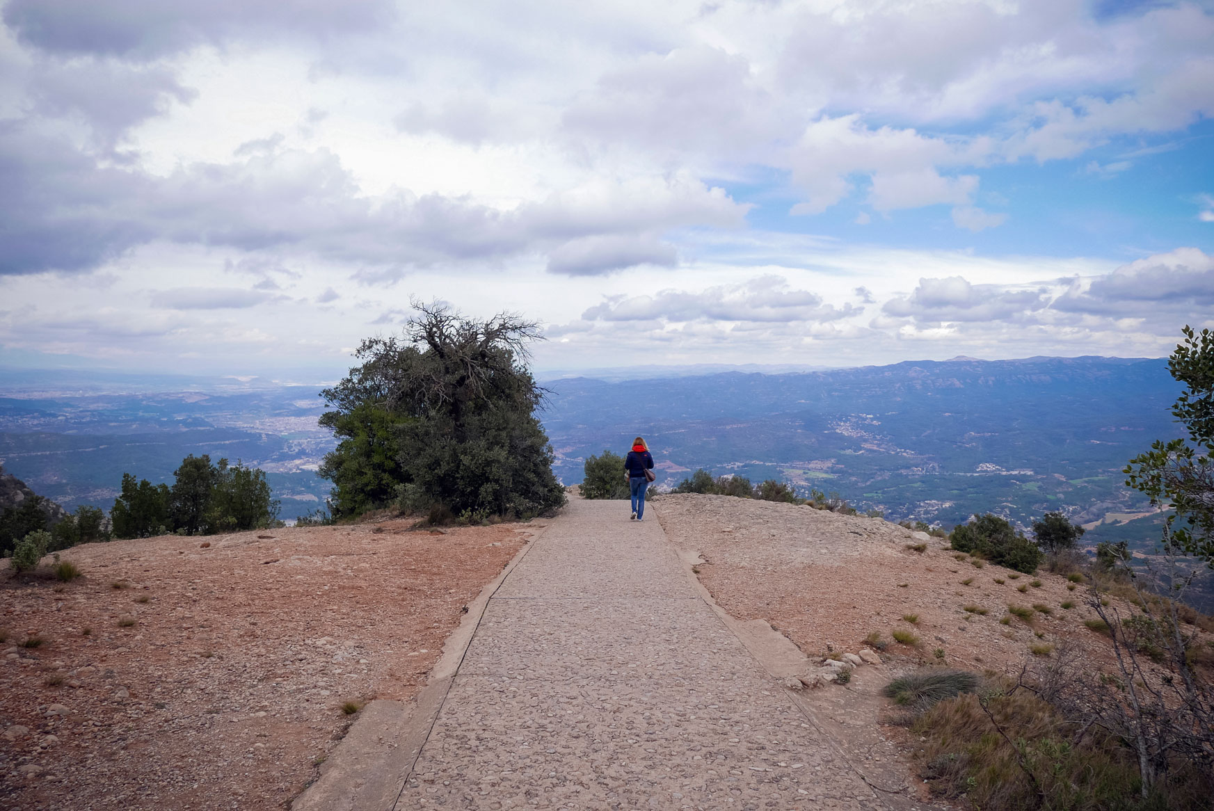 Spain Barcelona Montserrat Monastery sant miguel cross trekking5