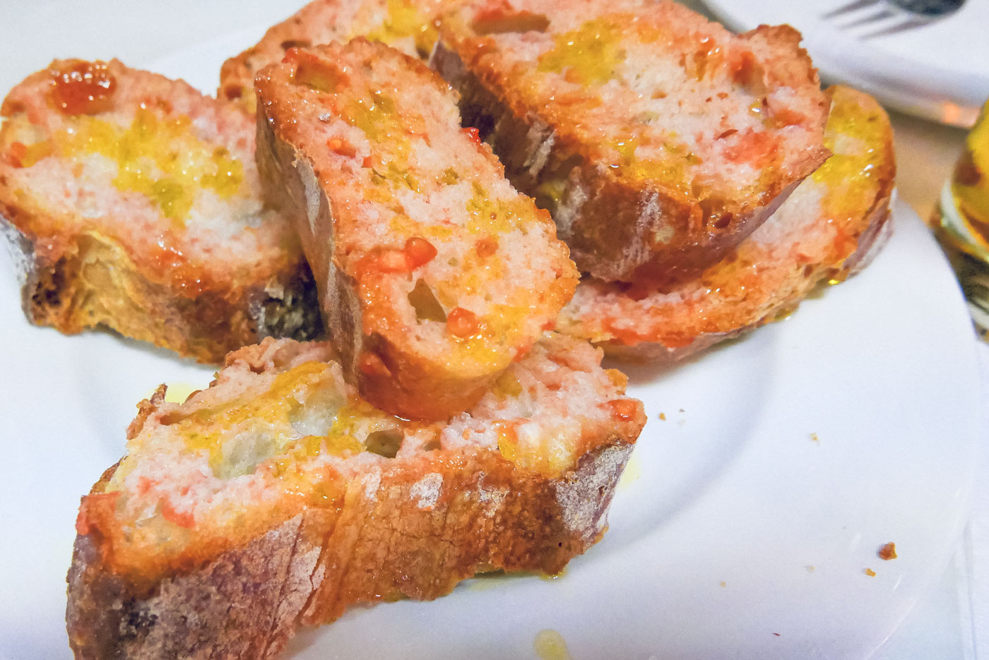 Spain Barcelona tapas bar El Xampanyet pan tomate