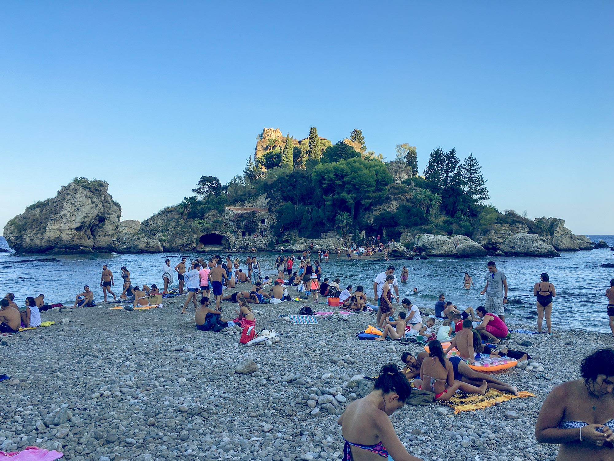 italy-sicilia-taormina-isola-bella5