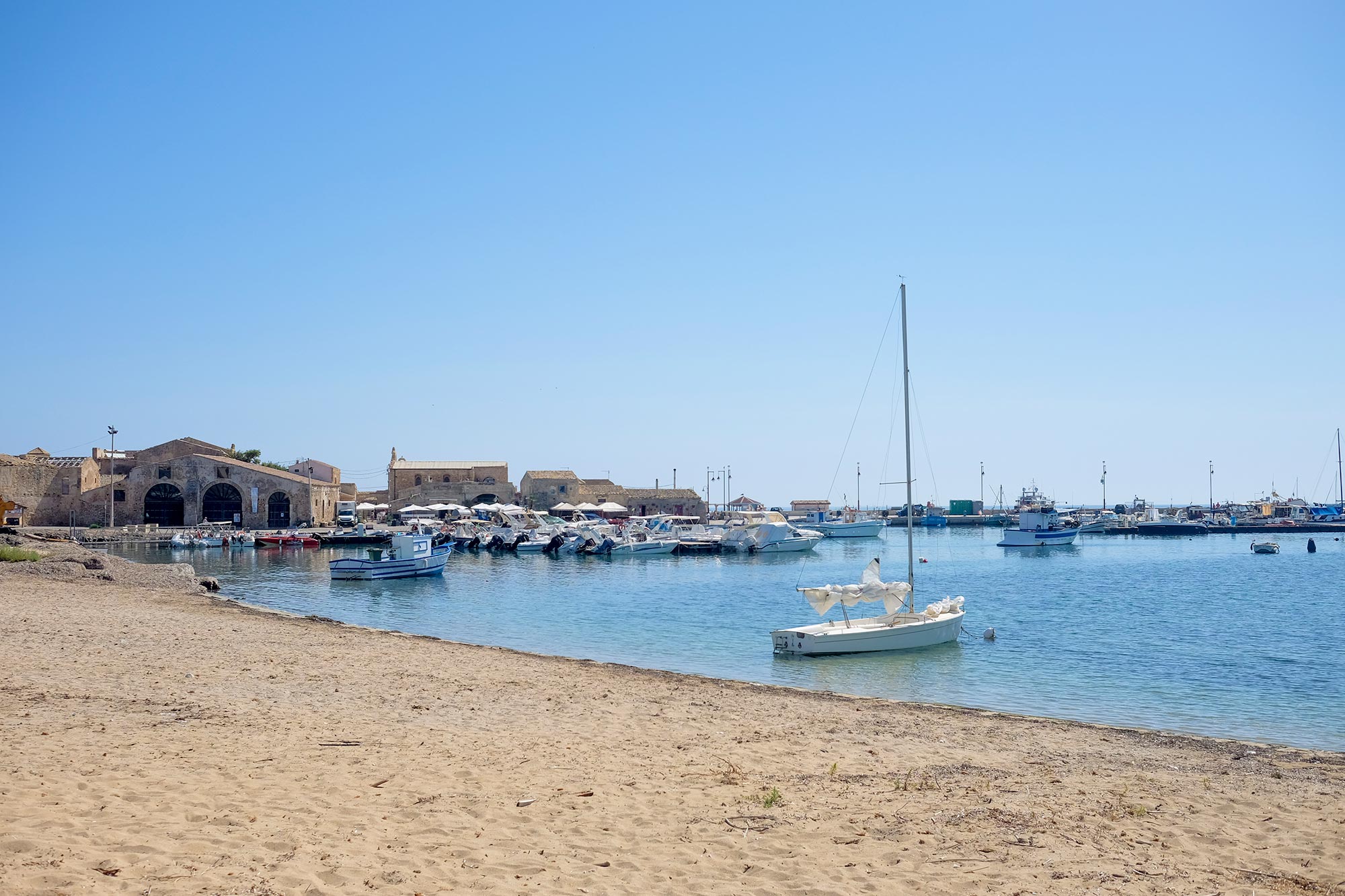 italy-sicilia-marzamemi-tonnara1