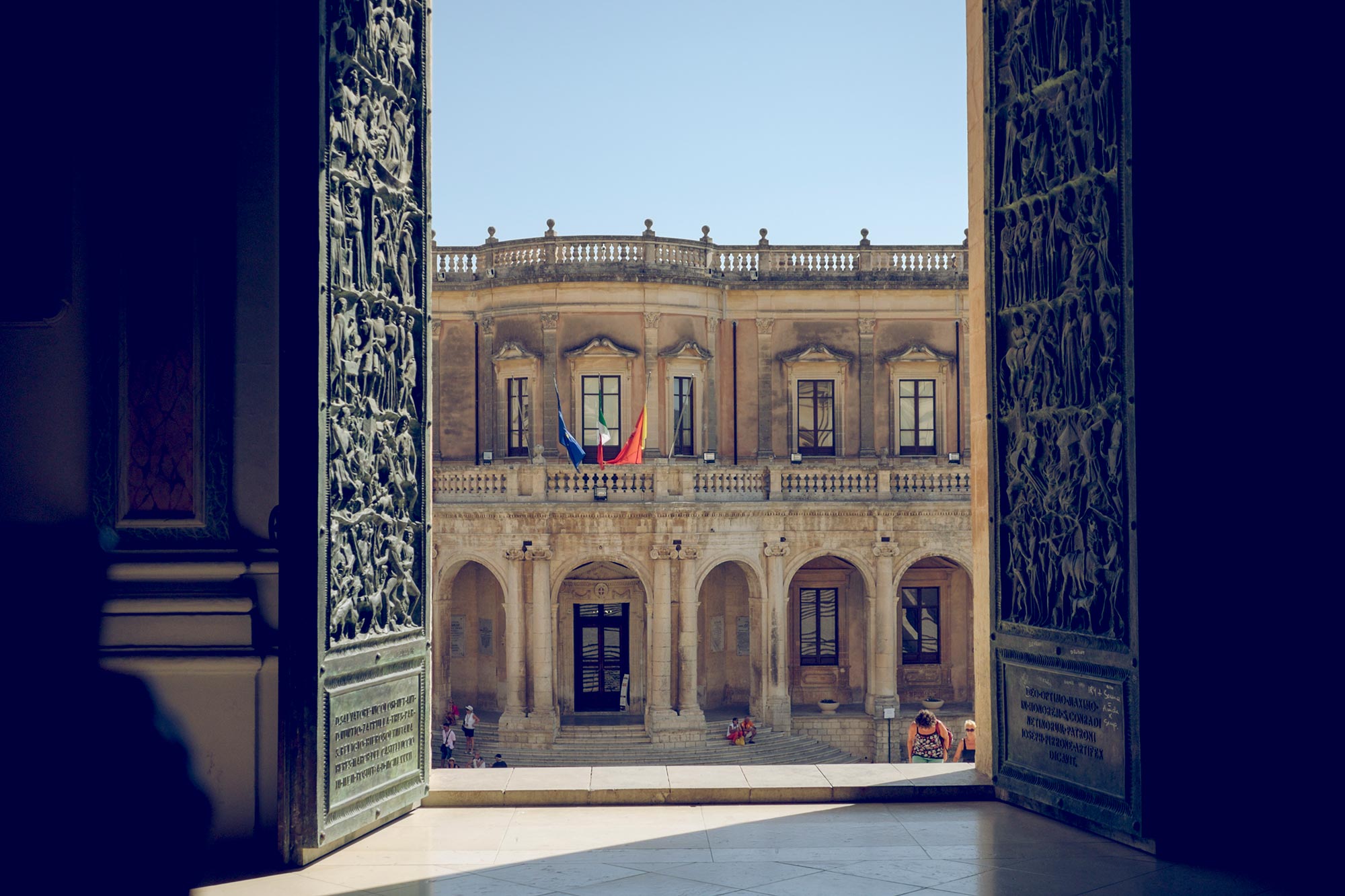 italy-sicilia-noto-palazzo-ducezio